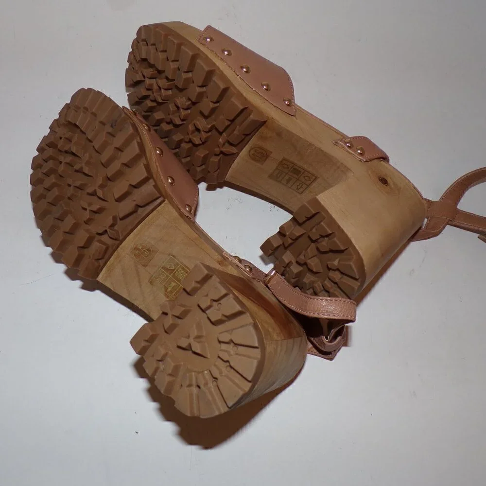 Steve Madden Ocala Tan Leather Ankle Strap Squared Open Toe Studded Wood‎ - Picture 8 of 8